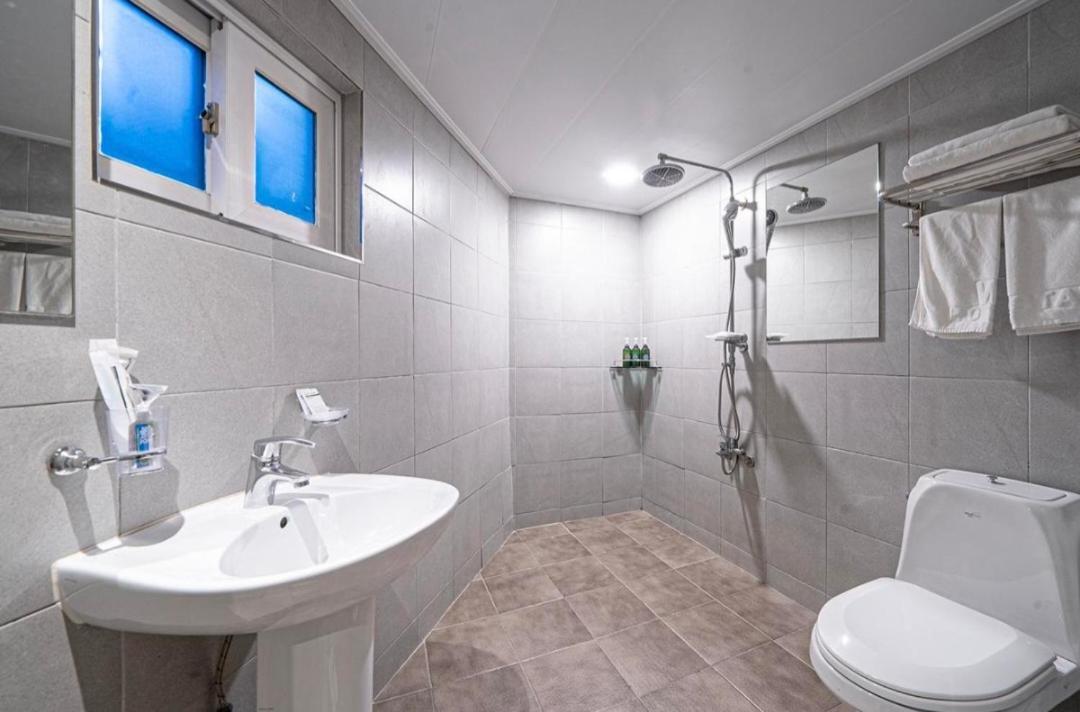 Hotel Mini Busan Eksteriør billede