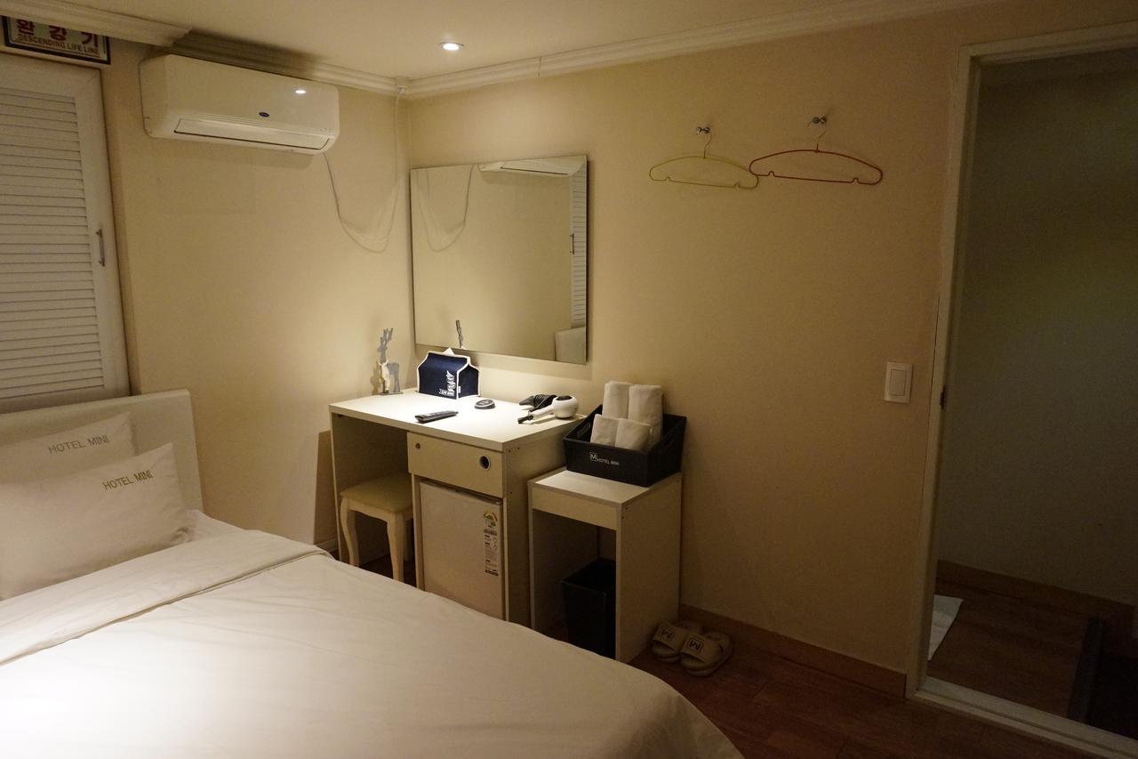 Hotel Mini Busan Eksteriør billede